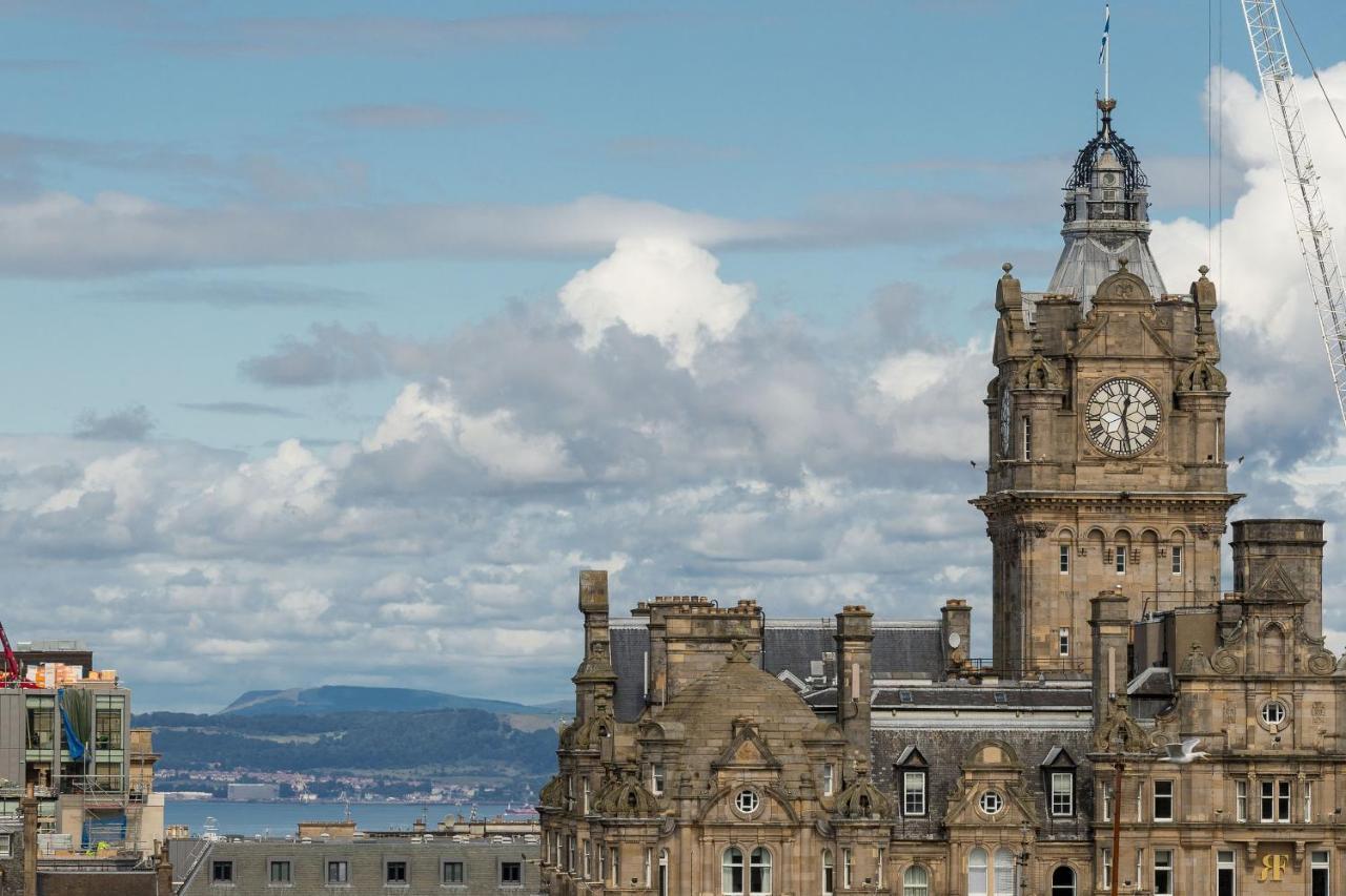 Ferienwohnung Stunning Panoramic Views: Heart Of The Royal Mile EDI Exterior foto
